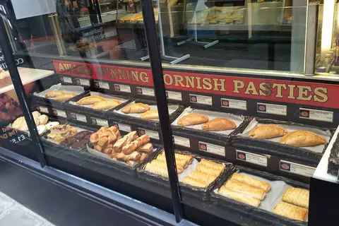 Bakery, China Court photo 3